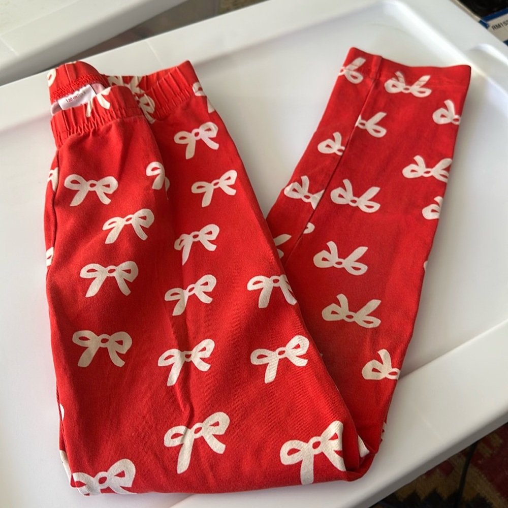 Hanna Andersson red girl’s pants with white bows